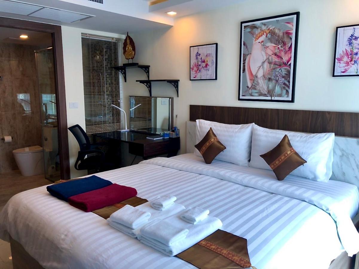 Luxury Business Suits In Grand Avenue By Pattaya City Estates Kültér fotó