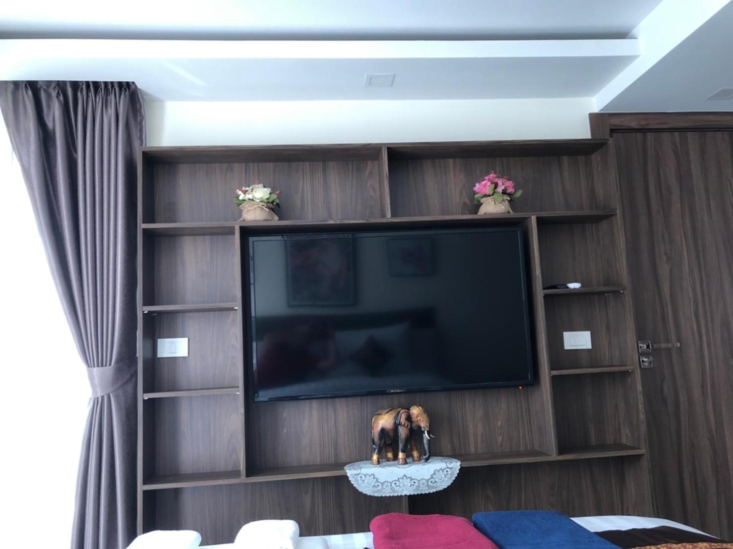 Luxury Business Suits In Grand Avenue By Pattaya City Estates Kültér fotó