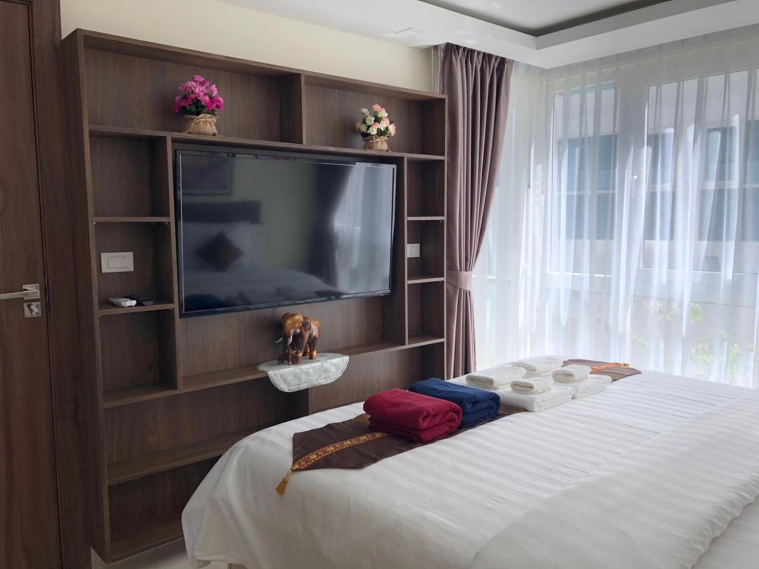 Luxury Business Suits In Grand Avenue By Pattaya City Estates Kültér fotó