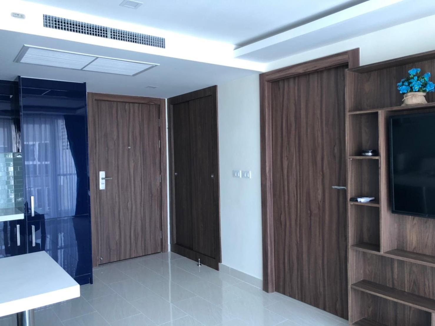Luxury Business Suits In Grand Avenue By Pattaya City Estates Kültér fotó