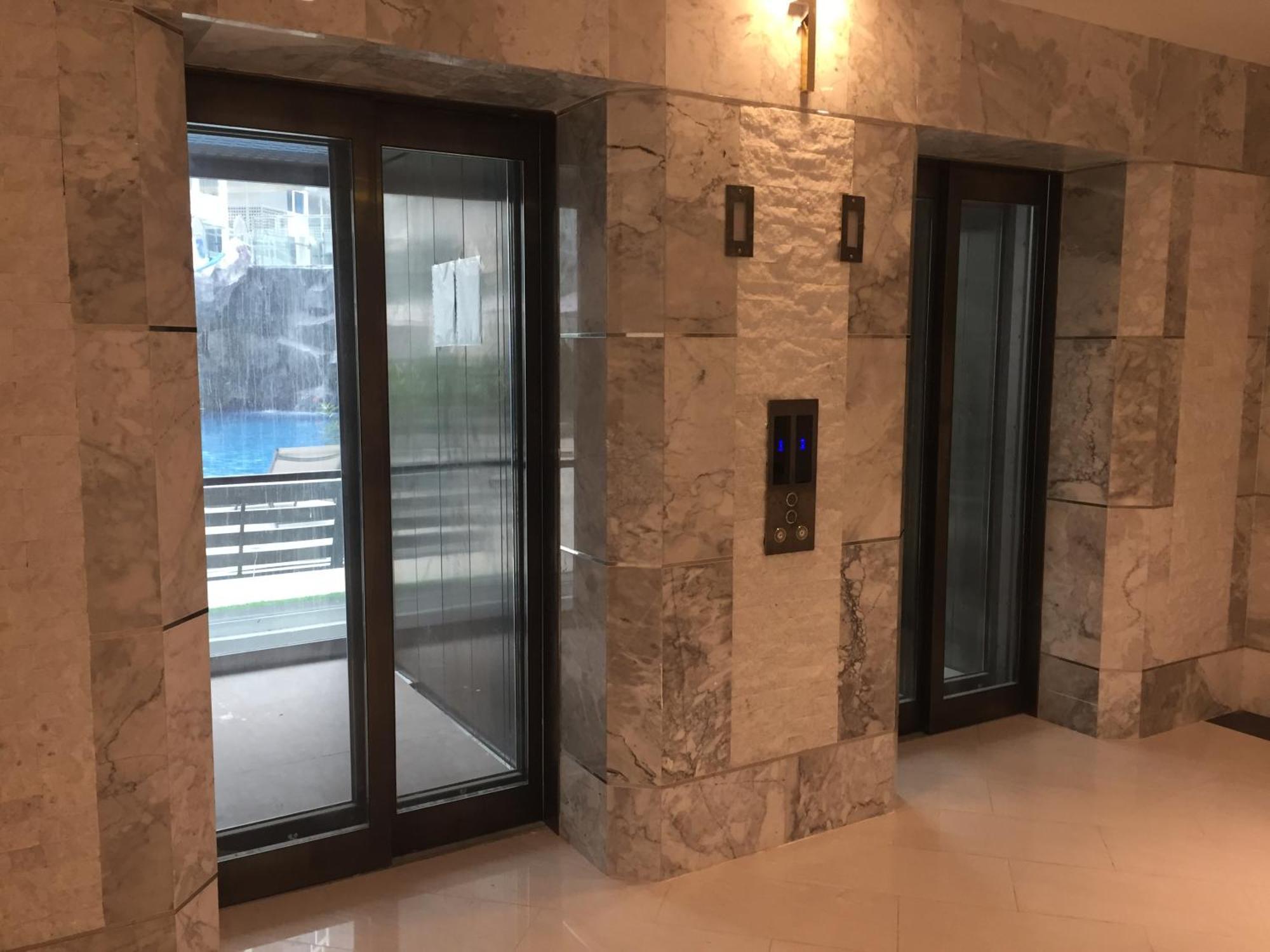 Luxury Business Suits In Grand Avenue By Pattaya City Estates Kültér fotó