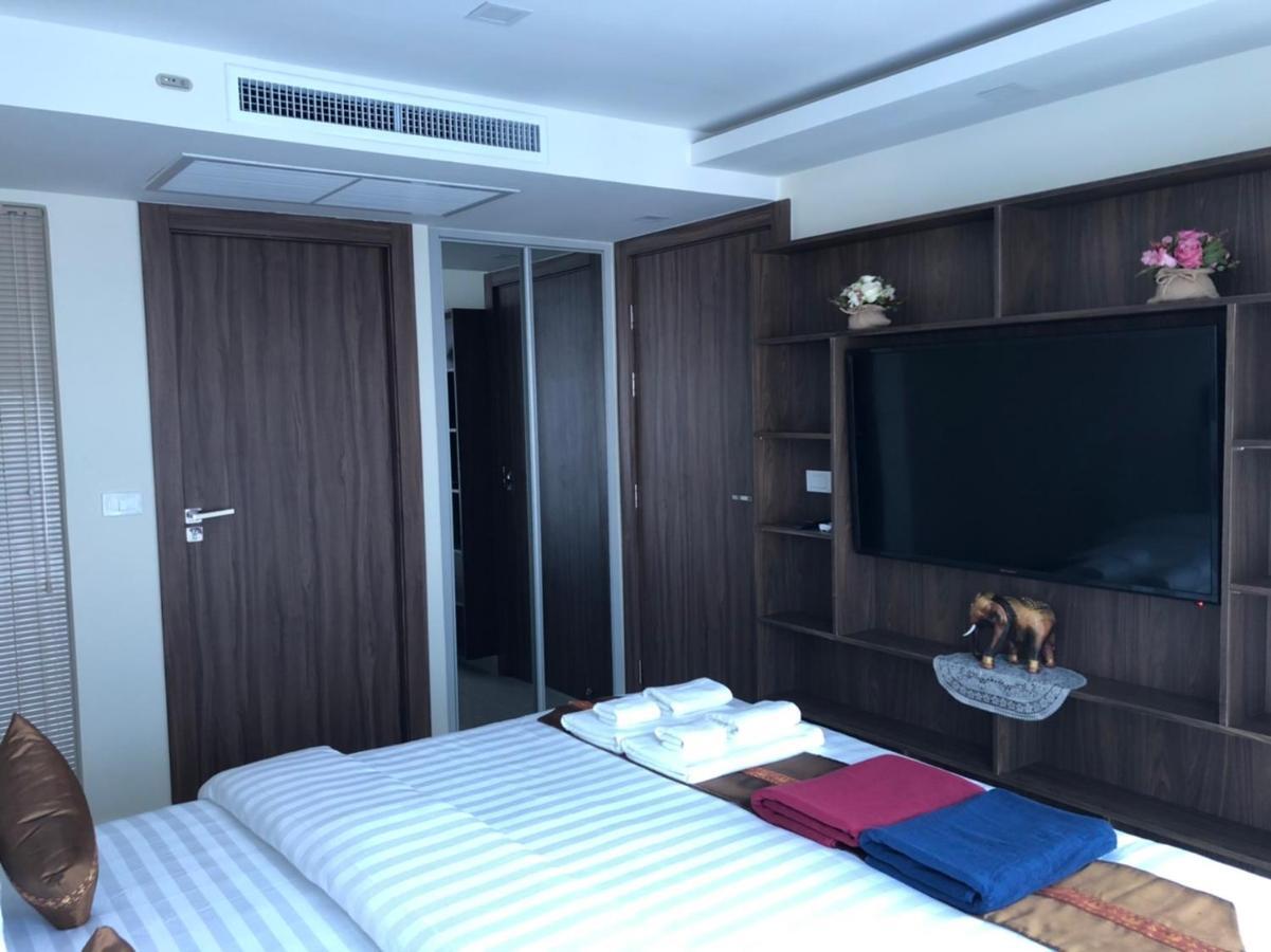 Luxury Business Suits In Grand Avenue By Pattaya City Estates Kültér fotó