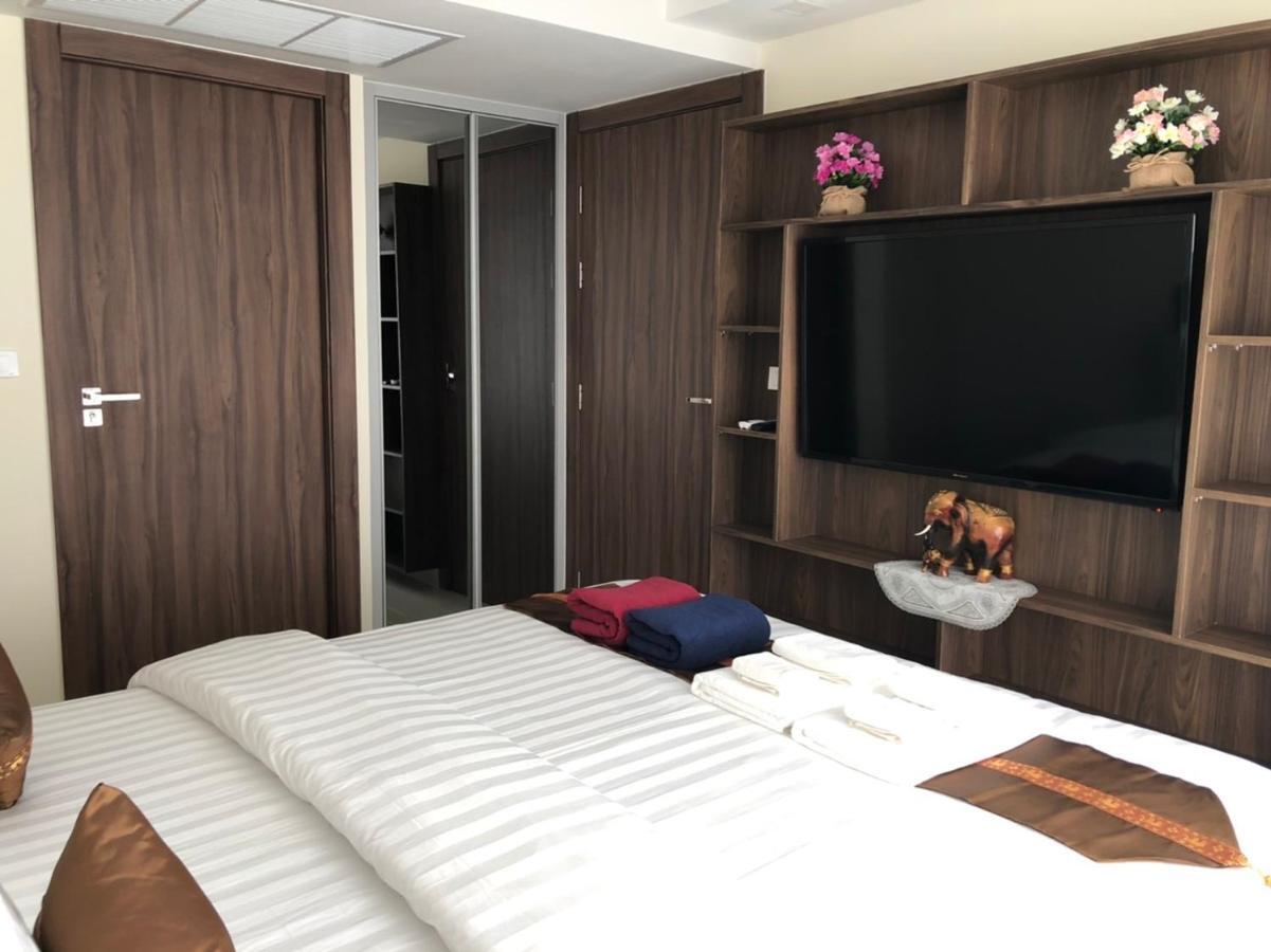 Luxury Business Suits In Grand Avenue By Pattaya City Estates Kültér fotó